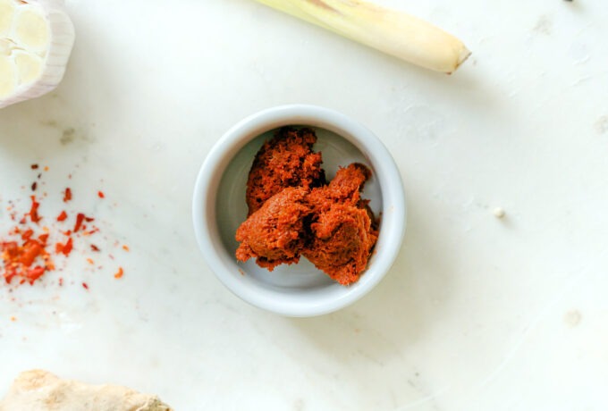Pâte de curry rouge thaï maison