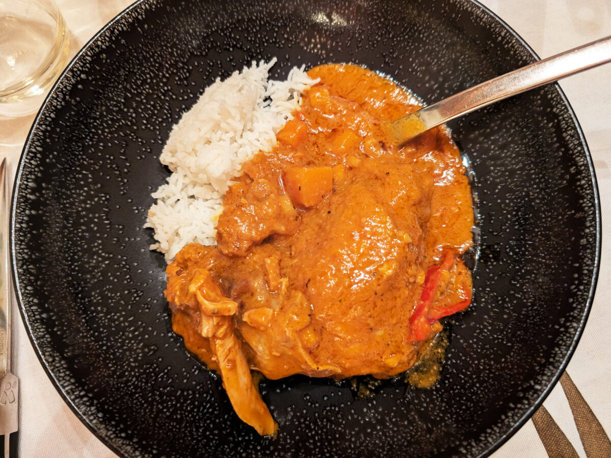Poulet mafé aux patates douces et Dakatine