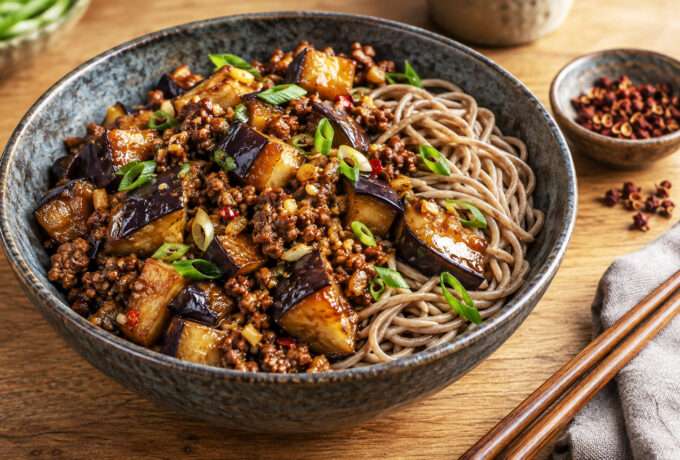 Aubergines et bœuf sautés au poivre du Sichuan